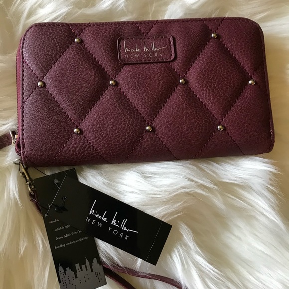 NICOLE MILLER PLUM WRISTLET - Picture 5 of 5
